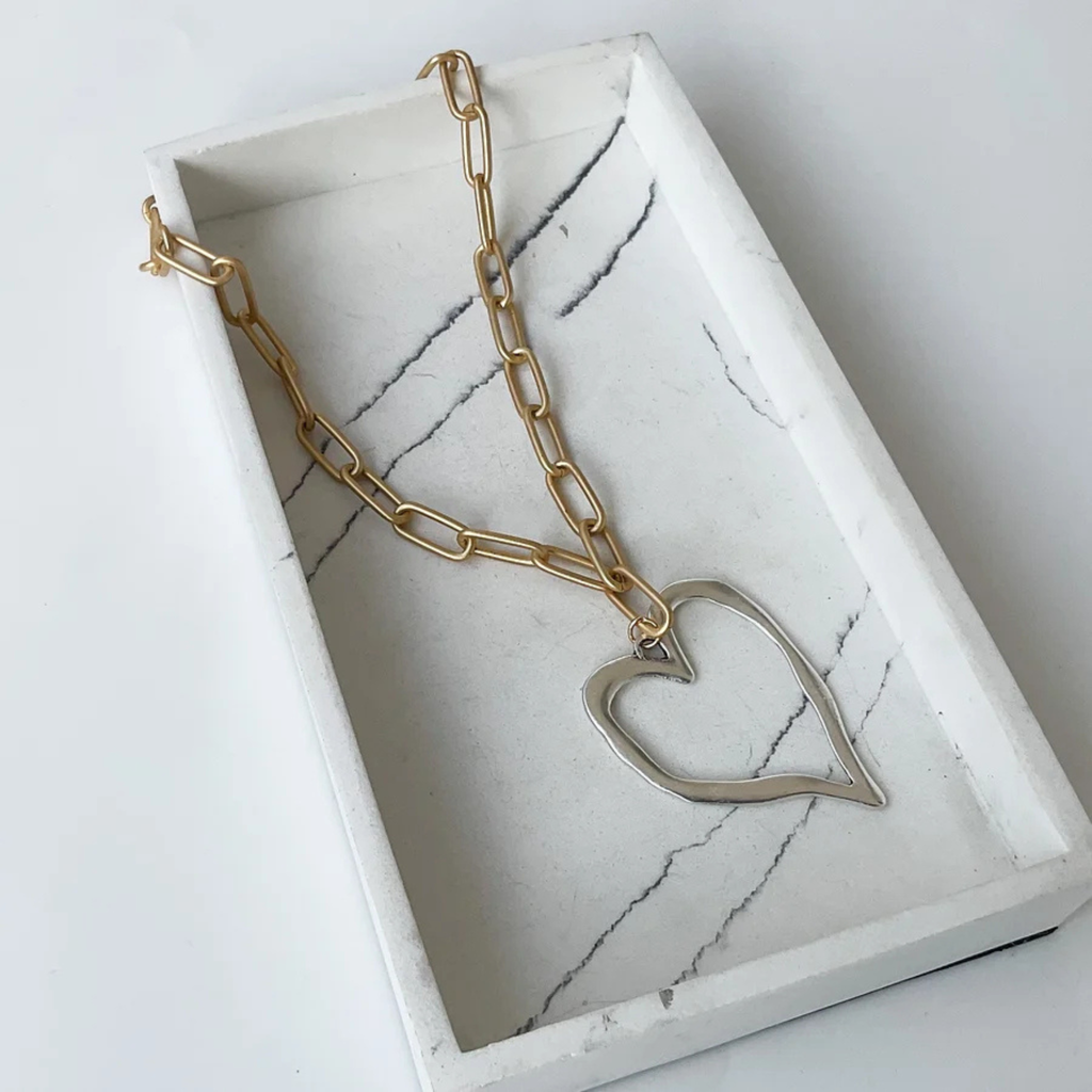 18” XL Paperclip w Heart Pendant